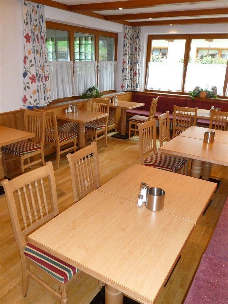 Das Gaestehaus Schneider Am Dorfplatz Alpbach Exteriör bild