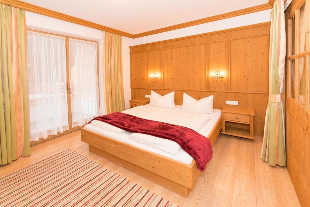 Das Gaestehaus Schneider Am Dorfplatz Alpbach Exteriör bild