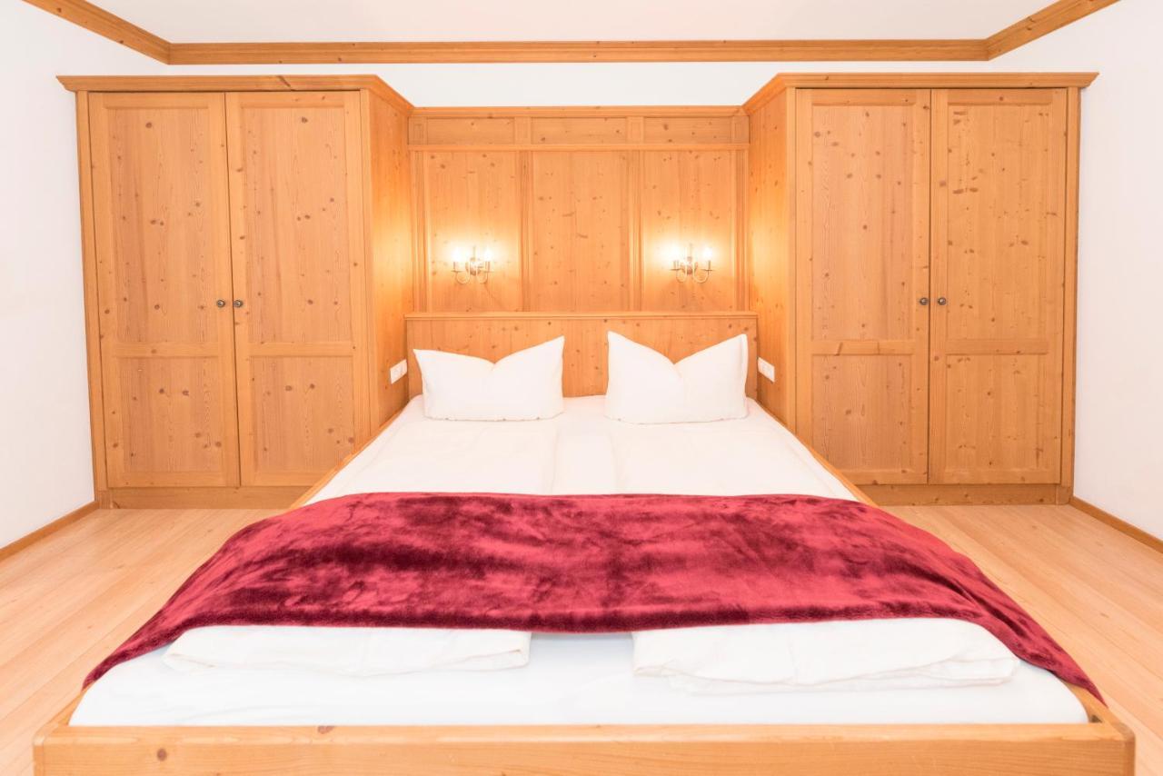 Das Gaestehaus Schneider Am Dorfplatz Alpbach Exteriör bild